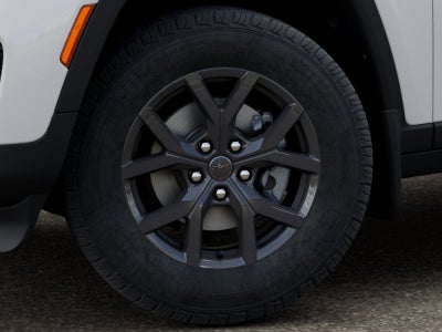 2027 Jeep Grand Cherokee GRAND CHEROKEE LAREDO X 4X4