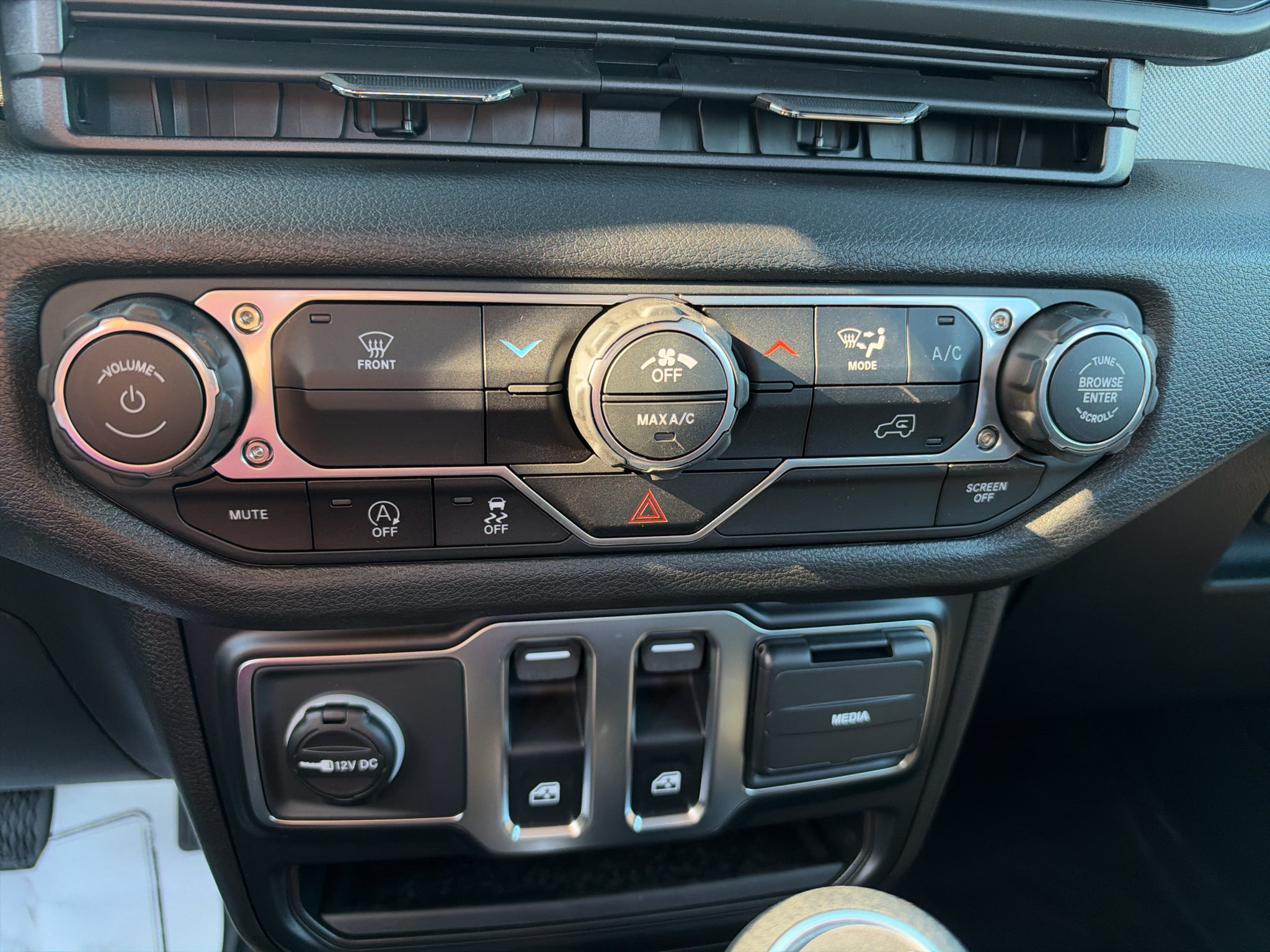 2027 Jeep Wrangler Sport
