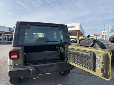 2025 Jeep Wrangler 4-Door Sport 4x4