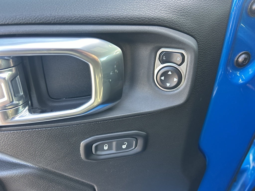 2024 Jeep Wrangler 4-Door Willys 4x4