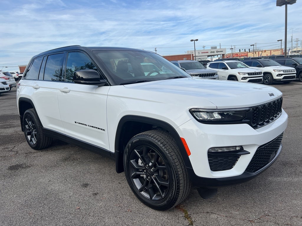 2025 Jeep Grand Cherokee GRAND CHEROKEE LIMITED 4X4
