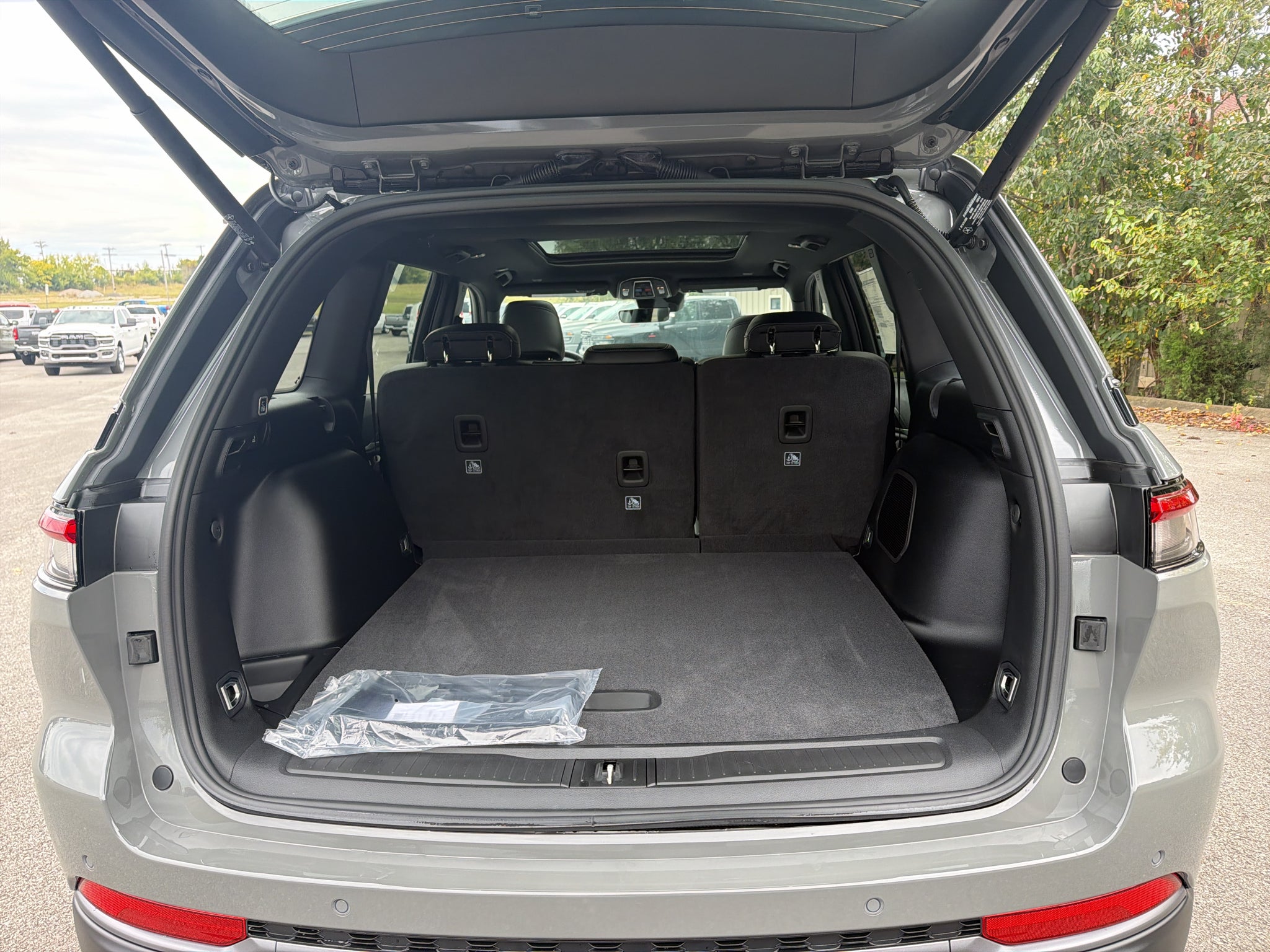 2027 Jeep Grand Cherokee GRAND CHEROKEE LIMITED 4X4