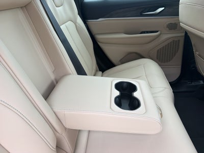 2027 Jeep Grand Cherokee GRAND CHEROKEE LIMITED 4X4