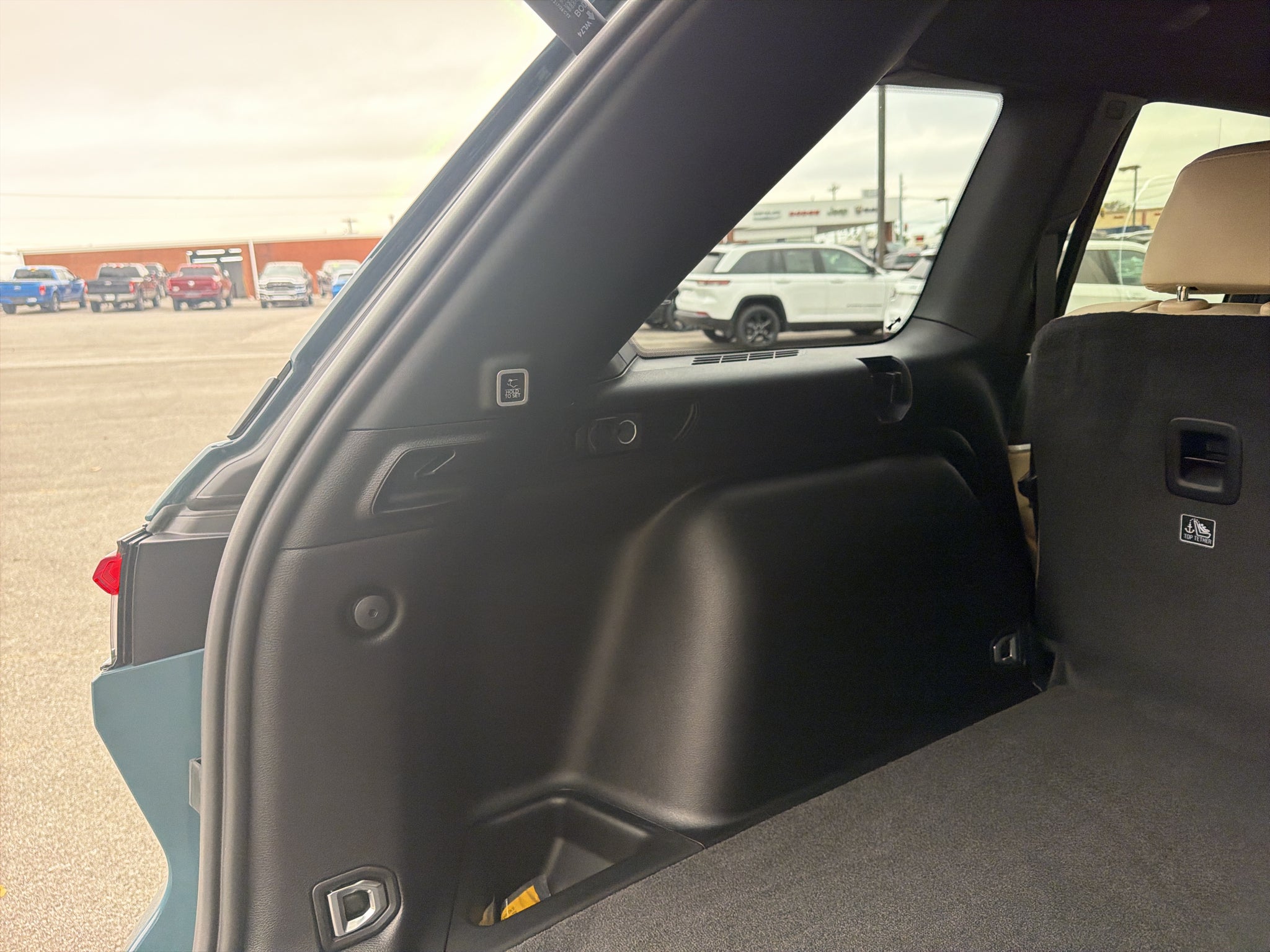 2027 Jeep Grand Cherokee GRAND CHEROKEE LIMITED 4X4