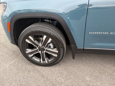 2027 Jeep Grand Cherokee GRAND CHEROKEE LIMITED 4X4