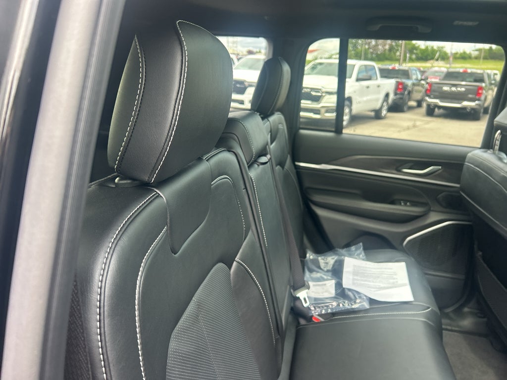 2026 Jeep Grand Cherokee GRAND CHEROKEE LIMITED RESERVE 4X4