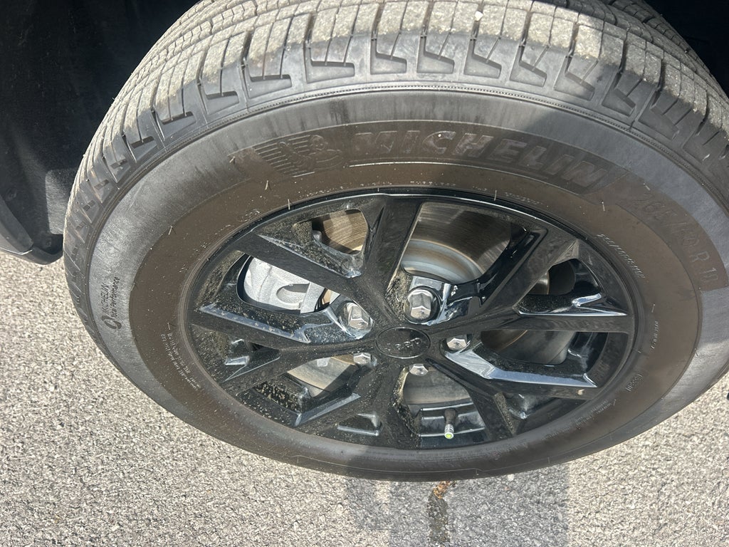 2025 Jeep Grand Cherokee L Altitude 4x4