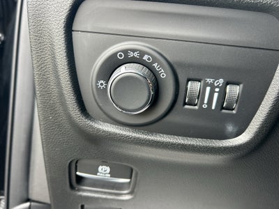 2025 Jeep Grand Cherokee L Altitude 4x4