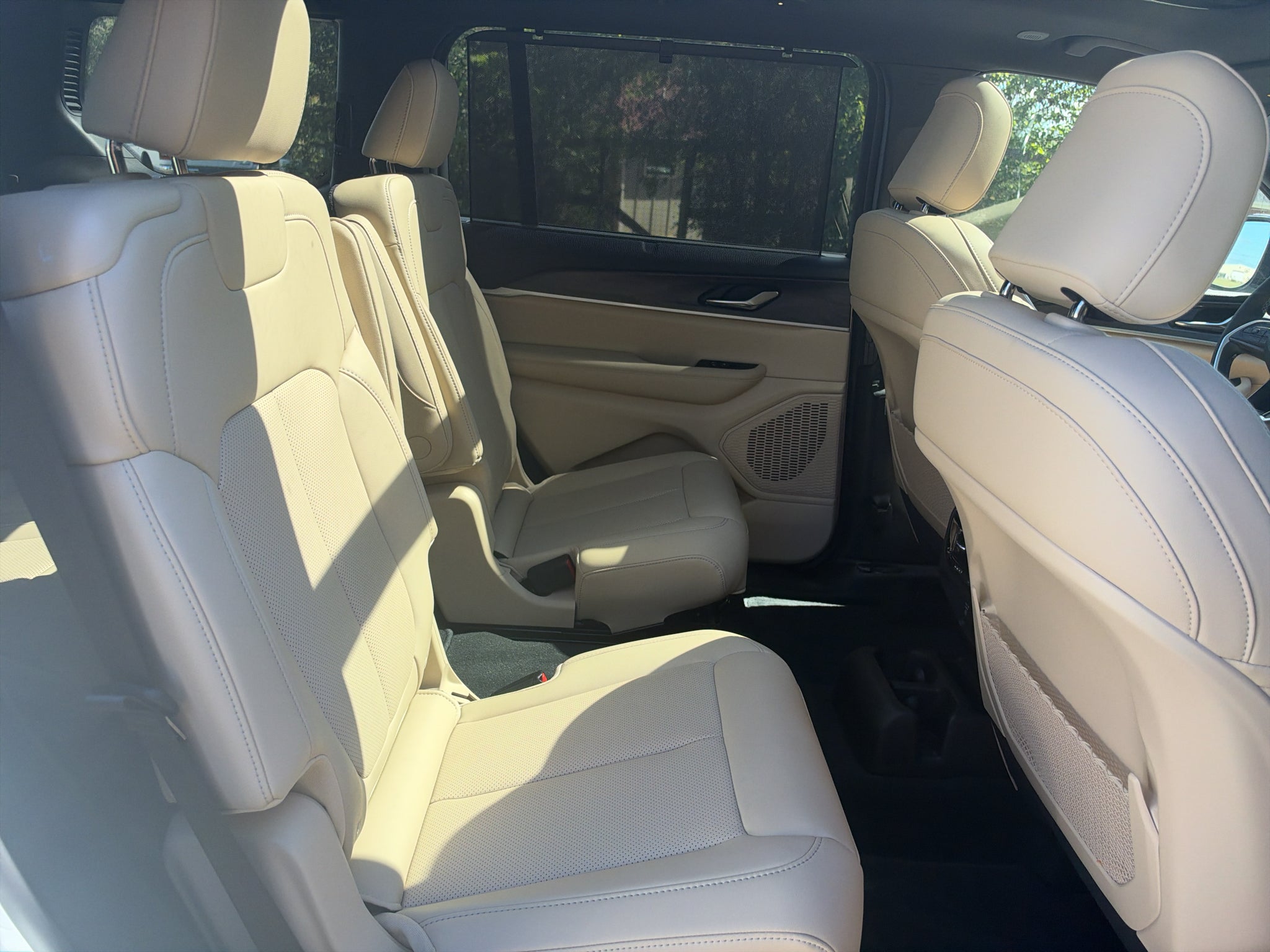 2025 Jeep Grand Cherokee L Limited 4x4