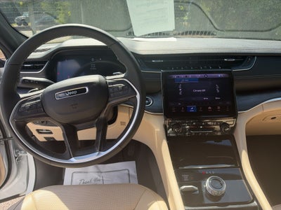 2025 Jeep Grand Cherokee L Limited 4x4