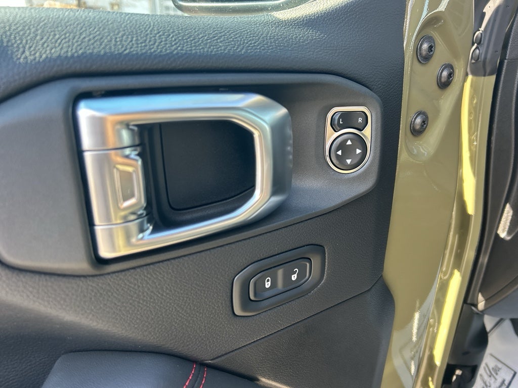 2026 Jeep Wrangler WRANGLER 4-DOOR MOAB 392