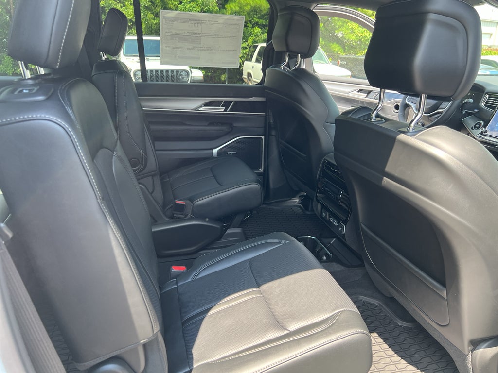 2025 Jeep Wagoneer WAGONEER OVERLAND 4X4