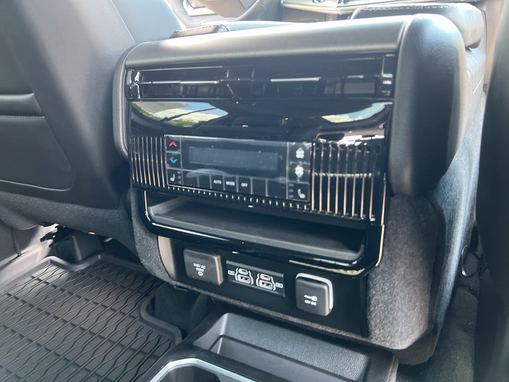 2025 Jeep Wagoneer WAGONEER OVERLAND 4X4