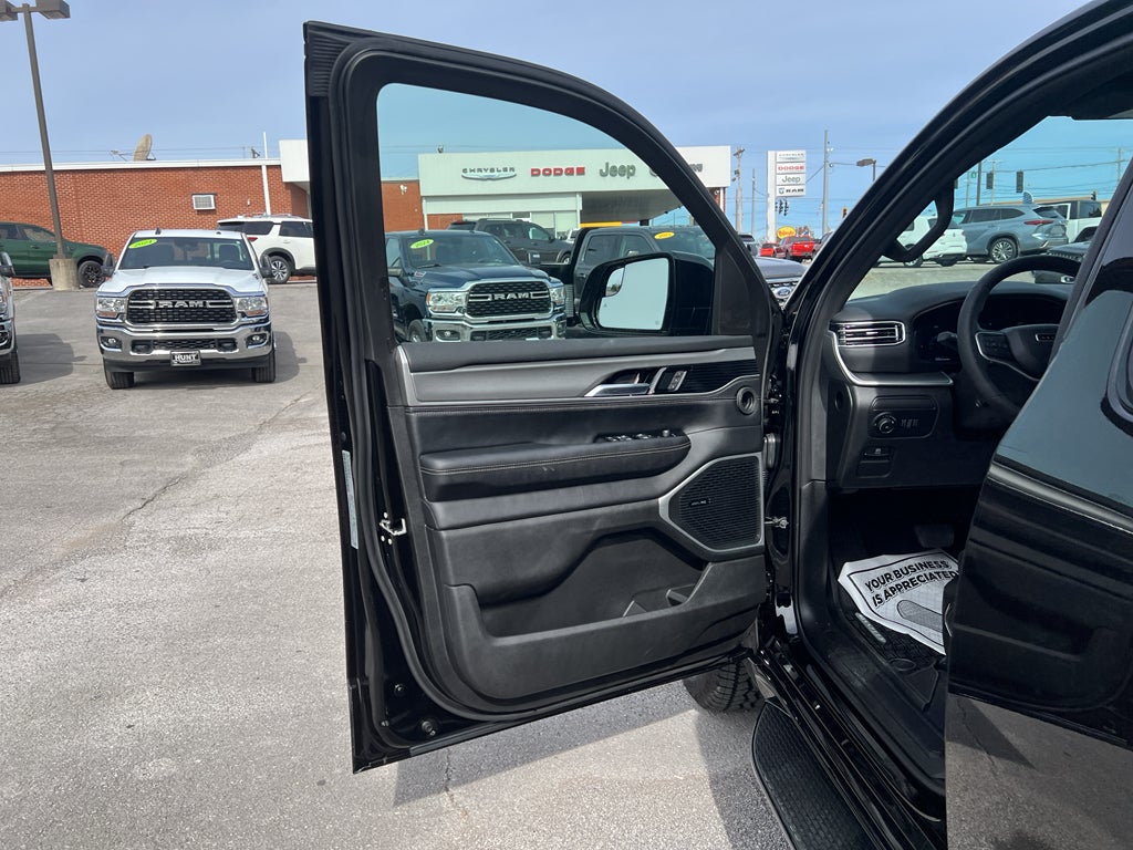 2025 Jeep Wagoneer WAGONEER OVERLAND 4X4