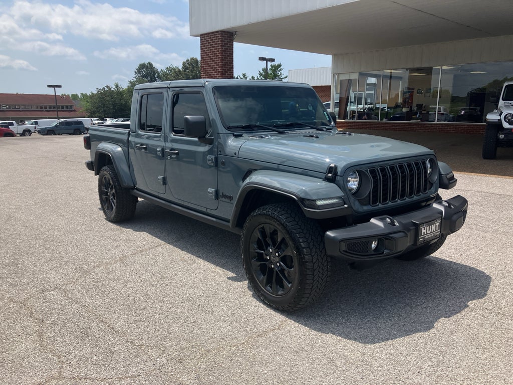 2025 Jeep Gladiator Nighthawk