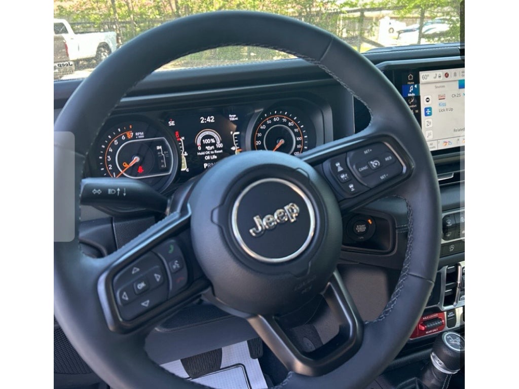 2025 Jeep Gladiator Mojave X