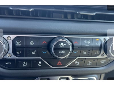 2025 Jeep Gladiator Mojave X