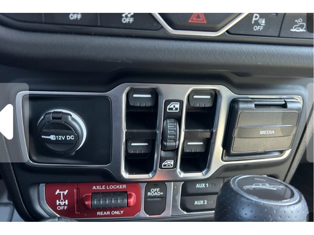 2025 Jeep Gladiator Mojave X