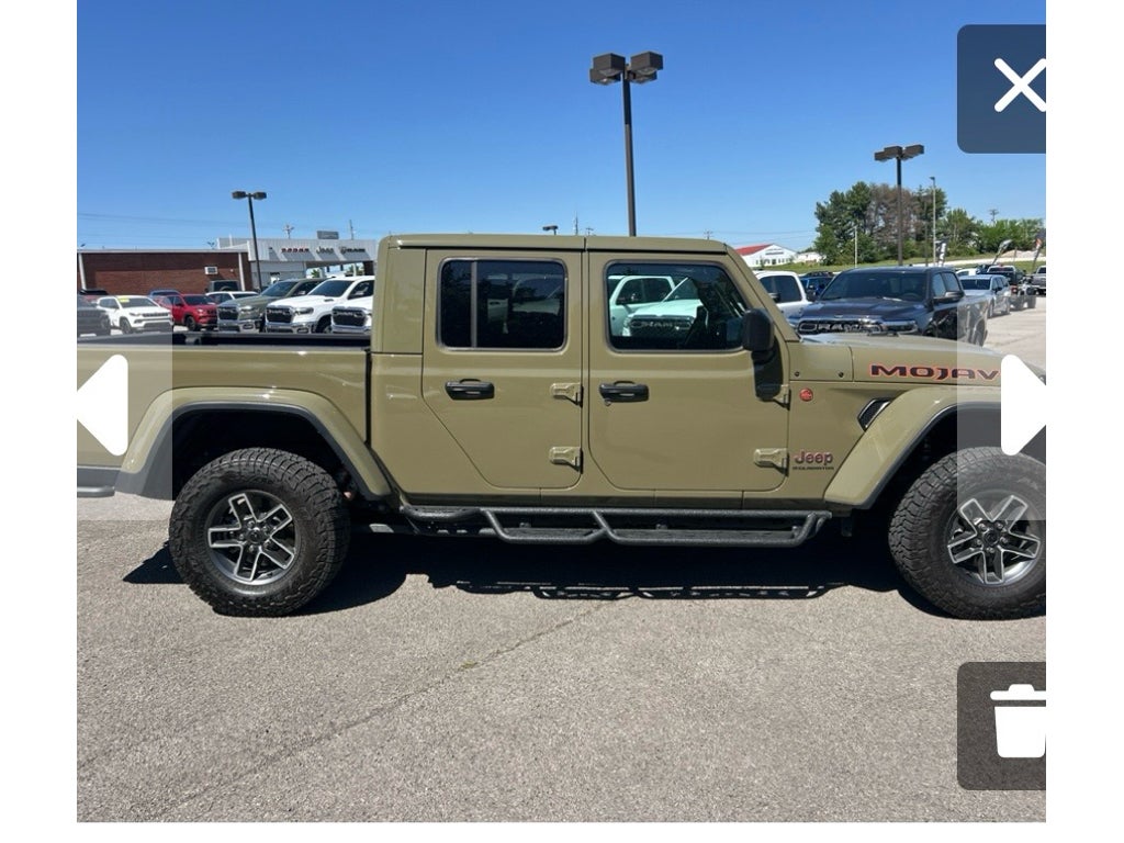 2025 Jeep Gladiator Mojave X