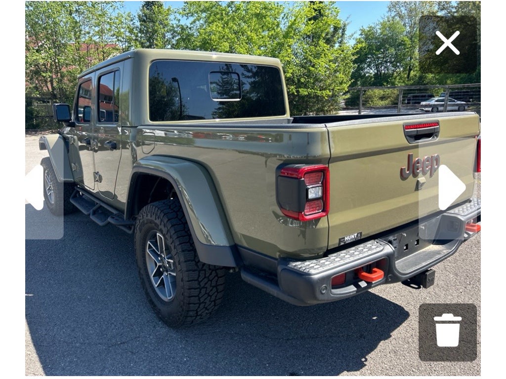2025 Jeep Gladiator Mojave X