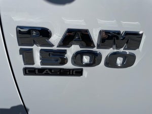 2022 RAM 1500 Classic Tradesman Quad Cab 4x4 6&#39;4&#39; Box