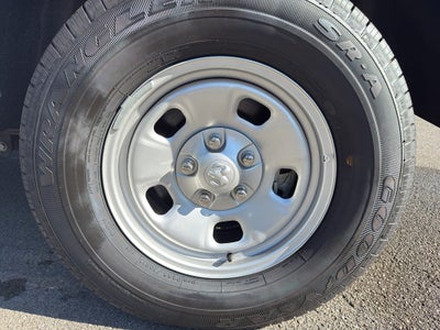 2024 RAM 1500 Classic Tradesman Crew Cab 4x4 5'7' Box