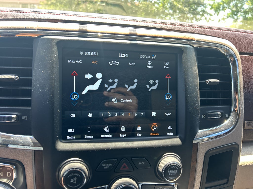 2018 RAM 1500 Longhorn Crew Cab 4x4 5'7' Box