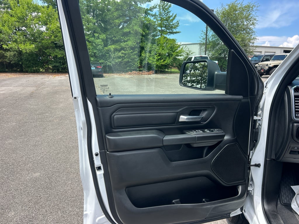 2025 RAM 1500 HFE Quad Cab 4x2 6'4' Box