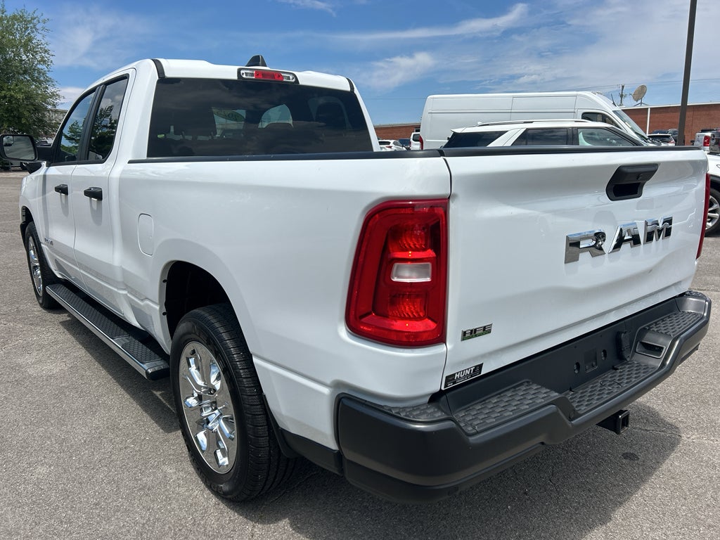 2025 RAM 1500 HFE Quad Cab 4x2 6'4' Box