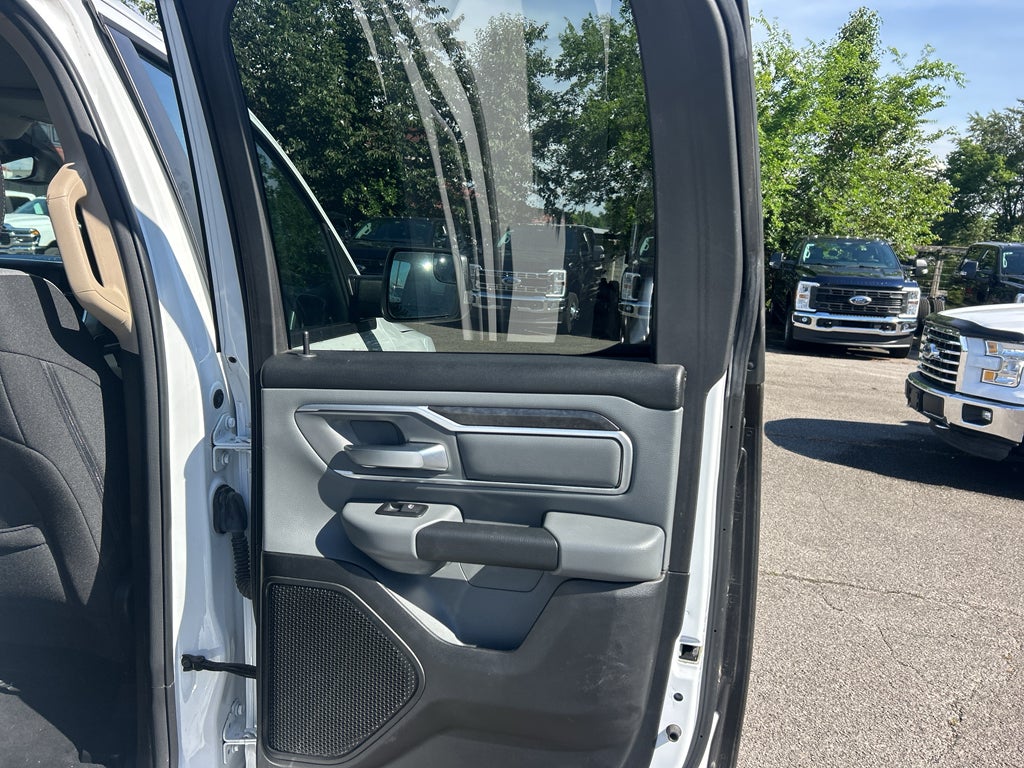 2020 RAM 1500 Big Horn Quad Cab 4x2 6'4' Box