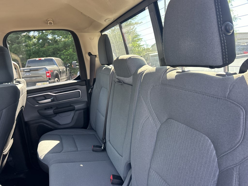 2020 RAM 1500 Big Horn Quad Cab 4x2 6'4' Box