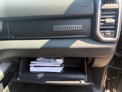 2022 RAM 1500 Big Horn Crew Cab 4x2 5'7' Box