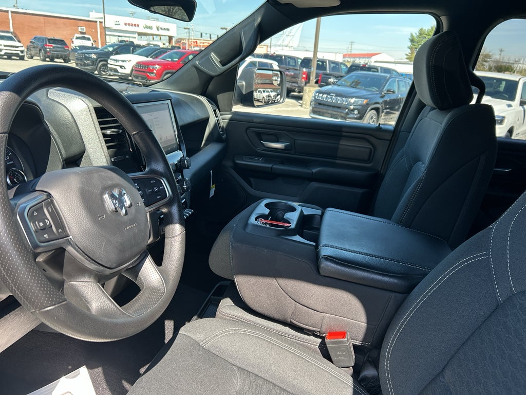 2025 RAM 1500 Tradesman Quad Cab 4x2 6'4' Box