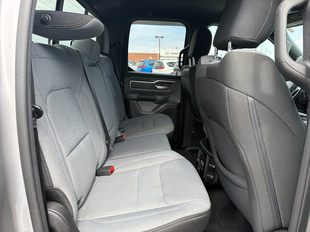 2021 RAM 1500 Big Horn Quad Cab 4x4 6'4' Box