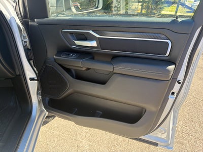 2027 RAM Ram 1500 RAM 1500 BIG HORN CREW CAB 4X4 5'7' BOX