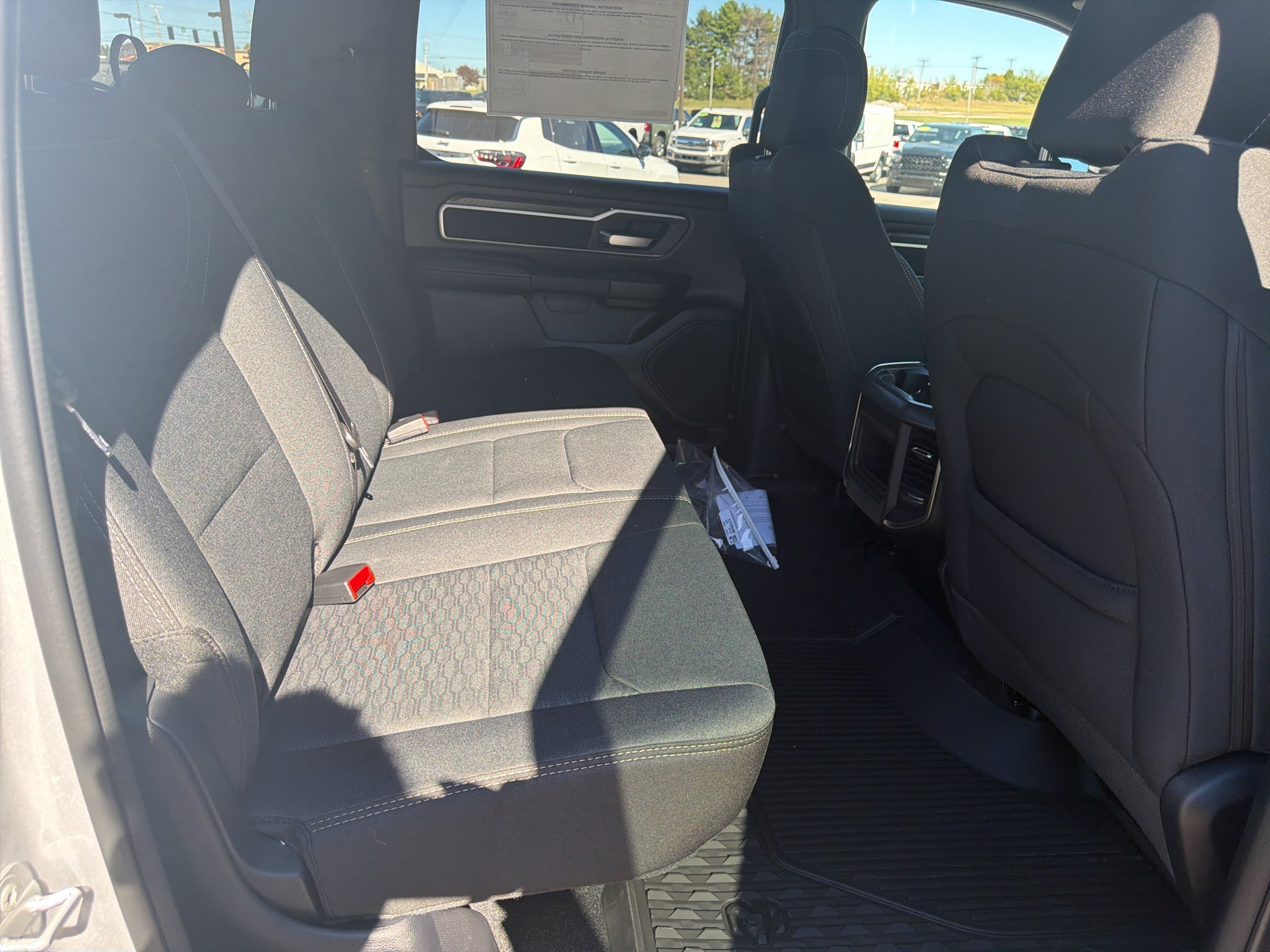 2027 RAM Ram 1500 RAM 1500 BIG HORN CREW CAB 4X4 5'7' BOX