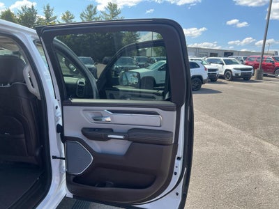 2025 RAM 1500 Laramie Crew Cab 4x4 5'7' Box