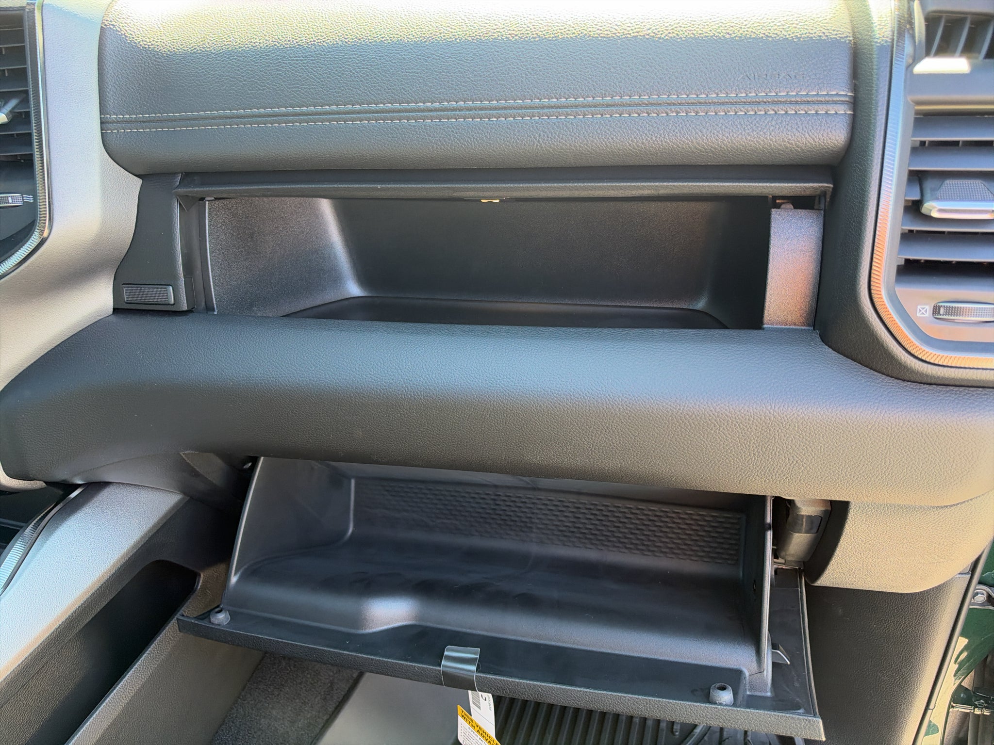 2027 RAM Ram 1500 RAM 1500 REBEL CREW CAB 4X4 5'7' BOX