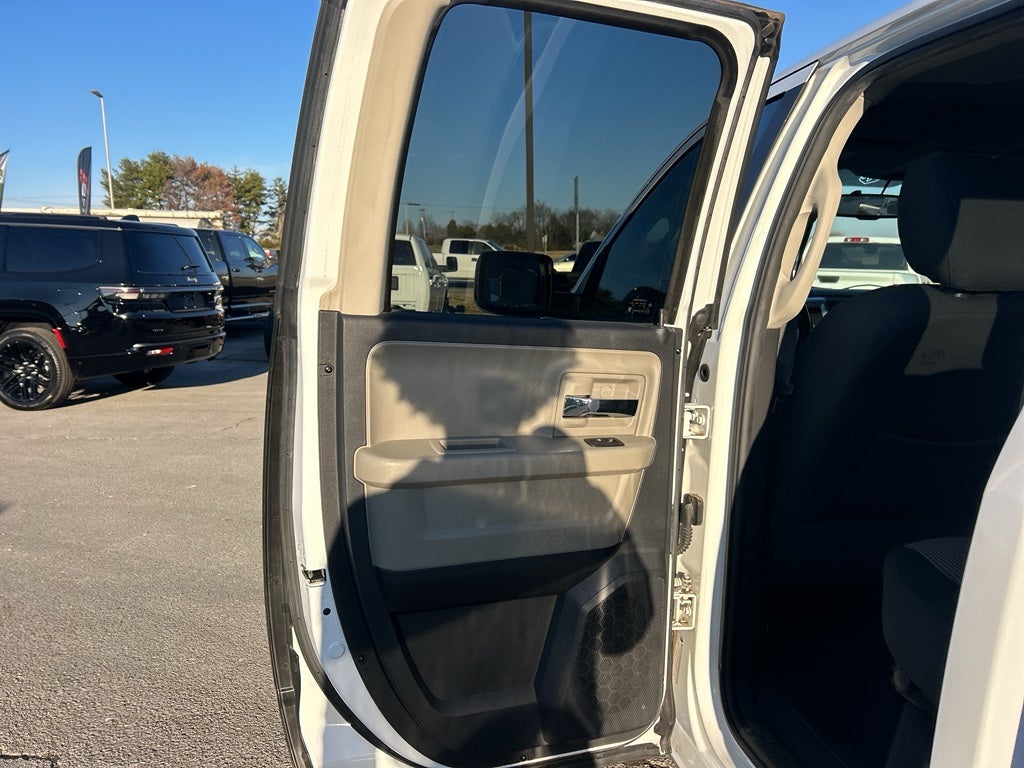 2010 Dodge Ram 1500 SLT/Sport/TRX