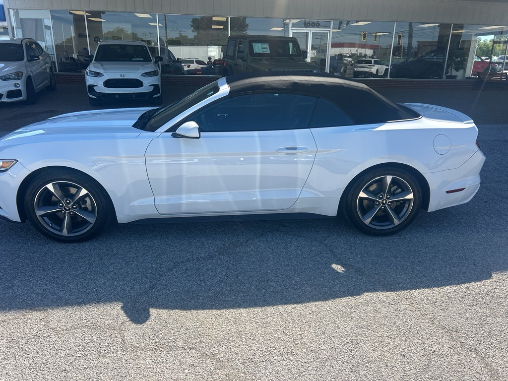 2016 Ford Mustang V6