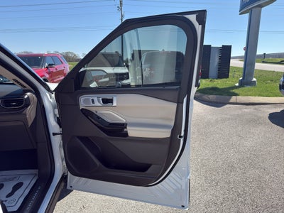 2021 Ford Explorer Platinum