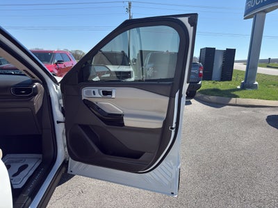 2021 Ford Explorer Platinum