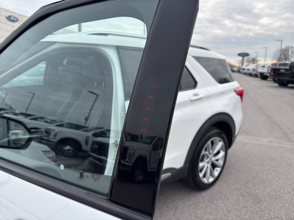 2021 Ford Explorer Platinum