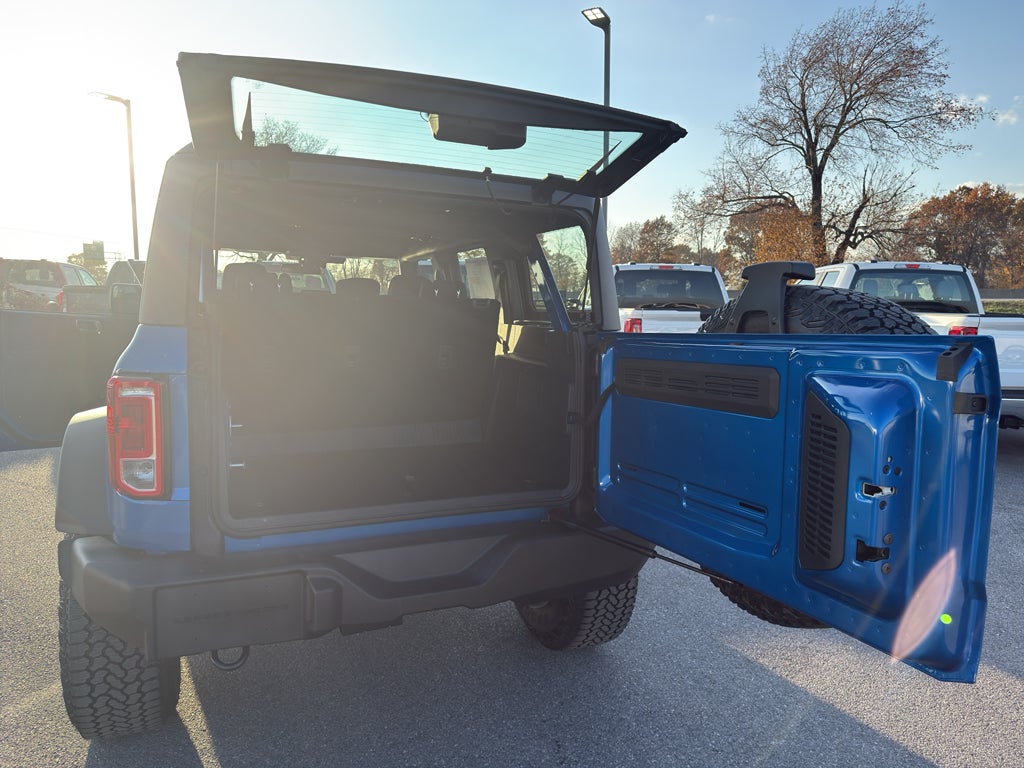 2025 Ford Bronco Base