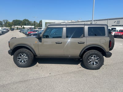 2025 Ford Bronco Badlands