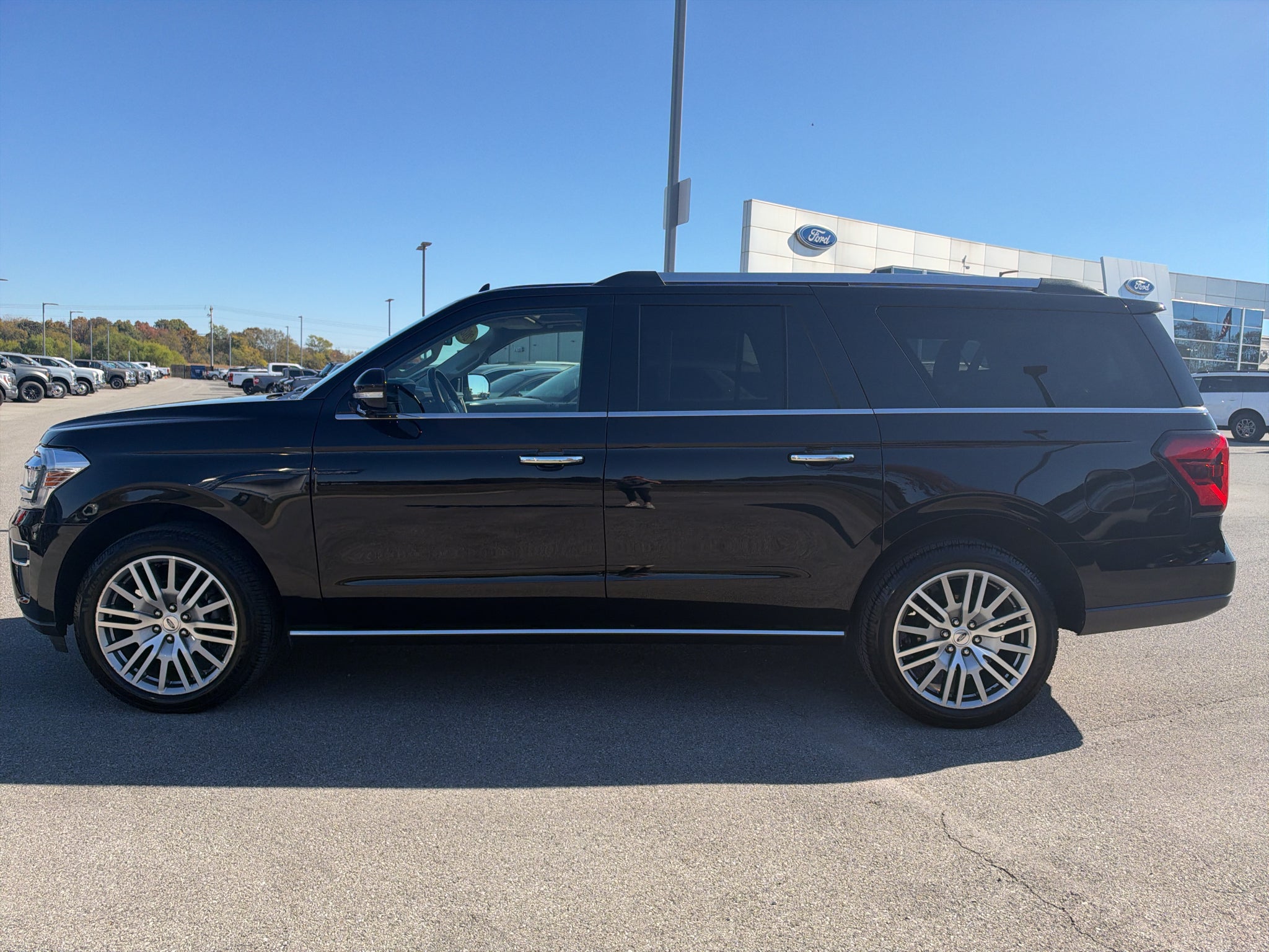 2022 Ford Expedition Limited MAX
