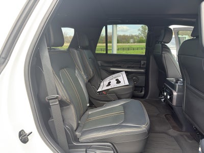 2022 Ford Expedition Platinum