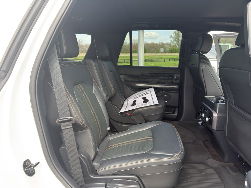 2022 Ford Expedition Platinum