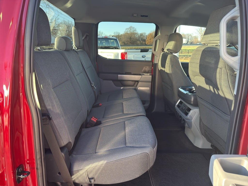 2024 Ford F-150 Lightning Flash