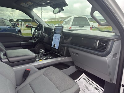 2024 Ford F-150 Lightning Flash